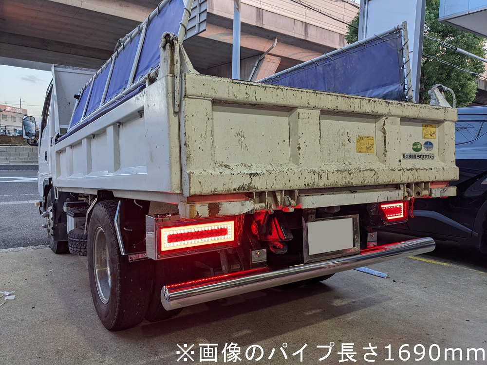 ISUZU トラック 昭和 フロントバンパー 丸目 4灯 2～3トン antique 昭和のエルフ 3代目 イスズ レトロ  (約幅1610×高さ320mm) グリル 外装 - トラック、ダンプ、建設機械